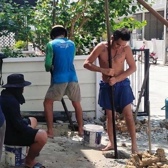 รับตอกเสาเข็ม ปทุมธานี ช่างจ่า ไมโครไพล์ - รับตอกเสาเข็มแรงคนหกเหลี่ยม ราคาถูก